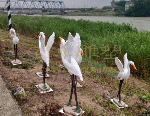 湖州仙鹤铸铜雕塑